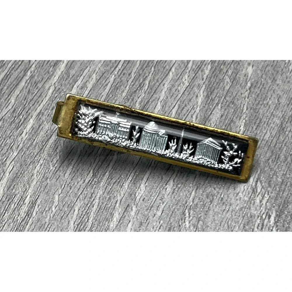 Vtg Gold Tone Tie Clip Washington DC Reverse Carved Glass Mens Jewelry